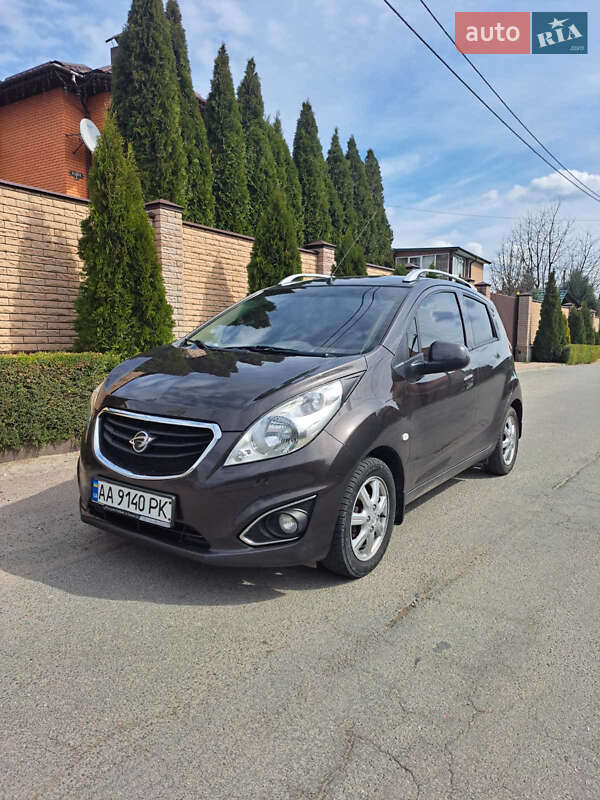 Хетчбек Ravon R2 2017 в 