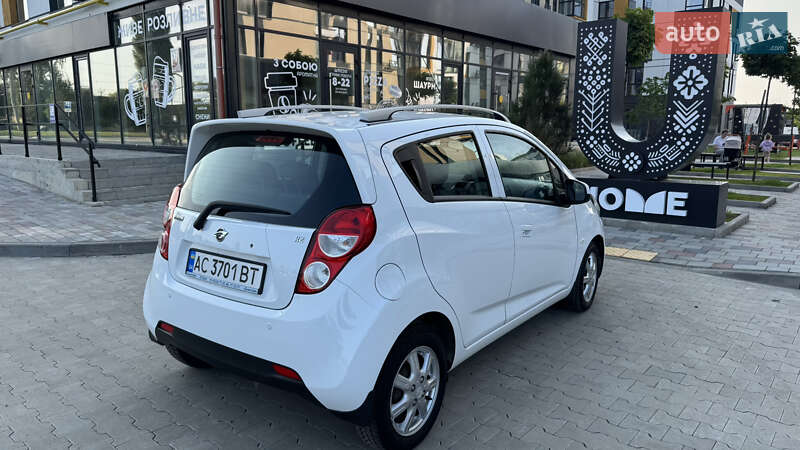 Хетчбек Ravon R2 2016 в Луцьку