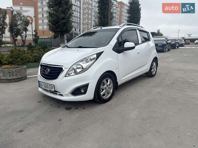 Хэтчбек Ravon R2 2017 в 
