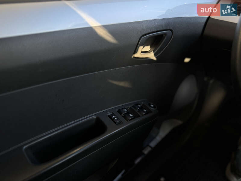 Хетчбек Ravon R2 2017 в Києві фото 11 Хетчбек Ravon R2 2017 в Києві