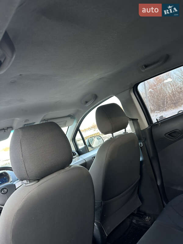 Хетчбек Ravon R2 2017 в Львові фото 23 Хетчбек Ravon R2 2017 в Львові