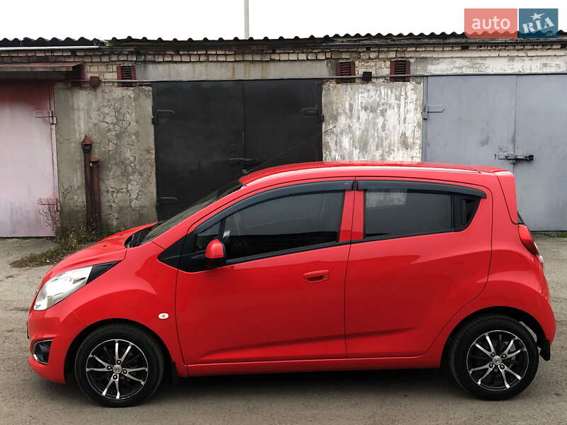 Хетчбек Ravon R2 2017 в П'ятихатках фото 8 Хетчбек Ravon R2 2017 в П'ятихатках