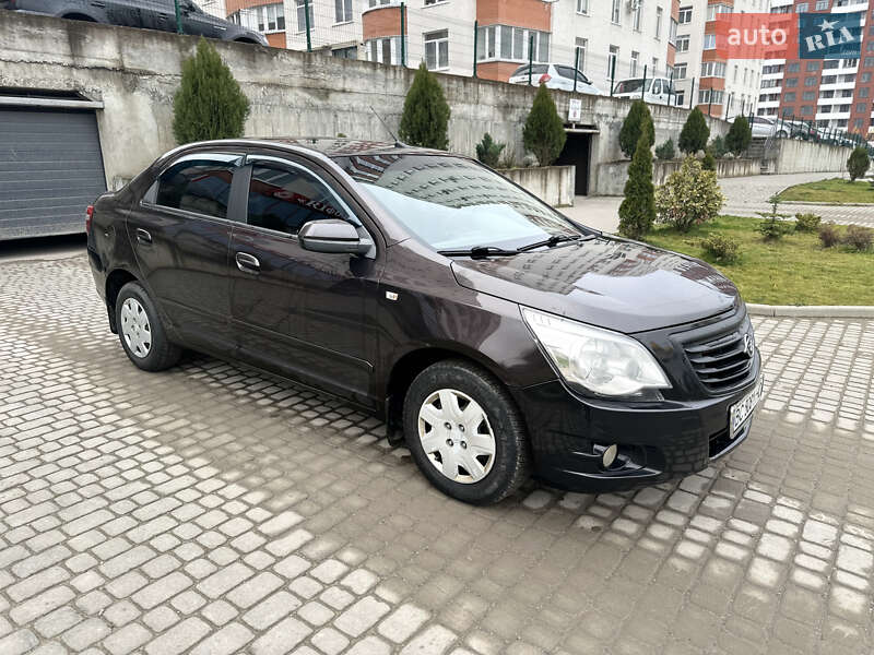 Седан Ravon R4 2018 в Тернополі