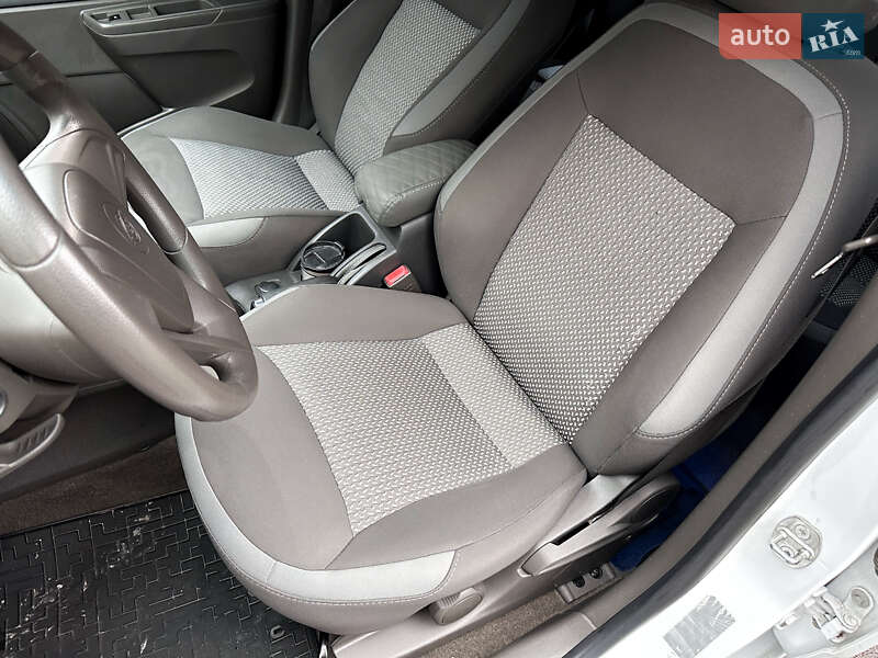 Седан Ravon R4 2017 в Киеве фото 23 Седан Ravon R4 2017 в Киеве