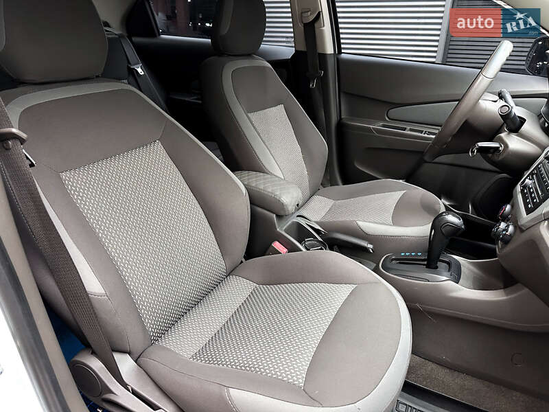 Седан Ravon R4 2017 в Киеве фото 44 Седан Ravon R4 2017 в Киеве