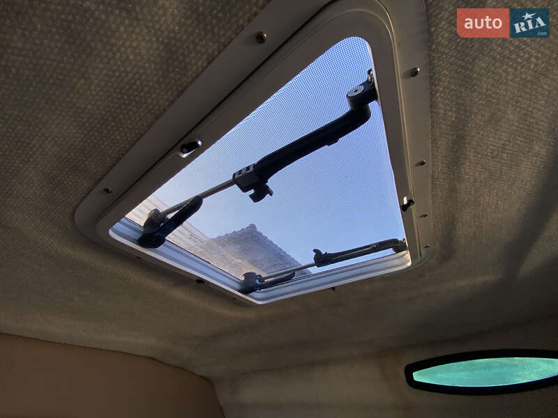 Катер Regal 2150 2001 в Киеве