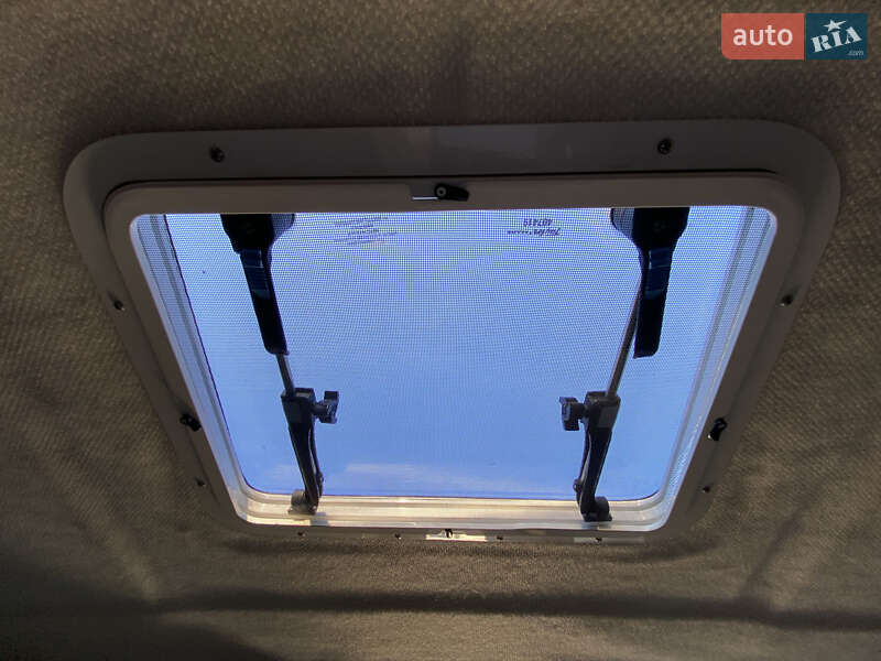 Катер Regal 2150 2001 в Киеве