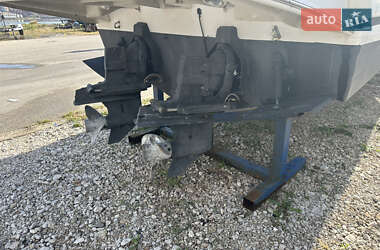 Моторная яхта Regal 2760 2005 в 