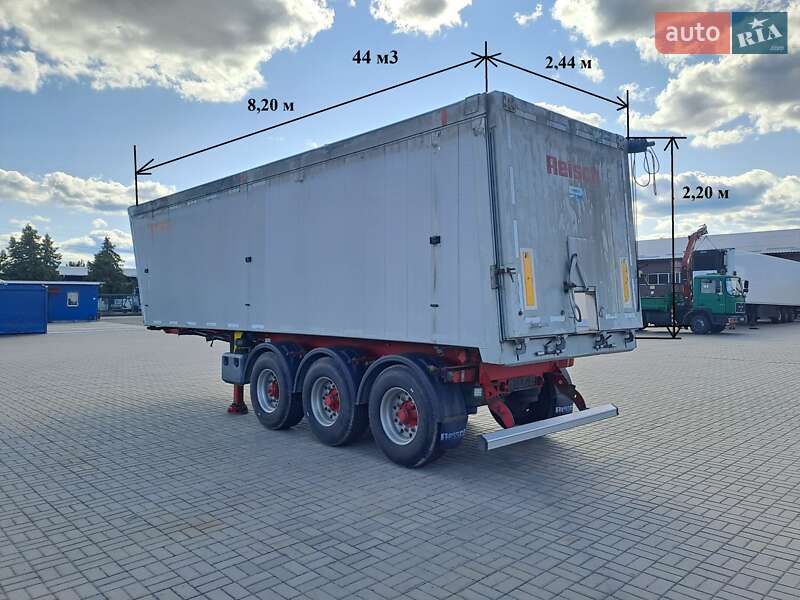 Самоскид напівпричіп Reisch RHKS-35 2009 в Черкасах
