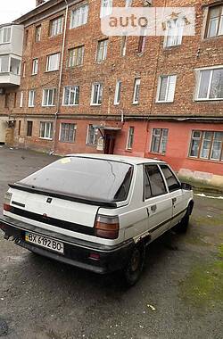 Хэтчбек Renault 11 1987 в Хмельницком