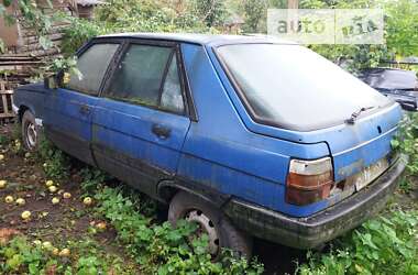 Хэтчбек Renault 11 1986 в Калуше