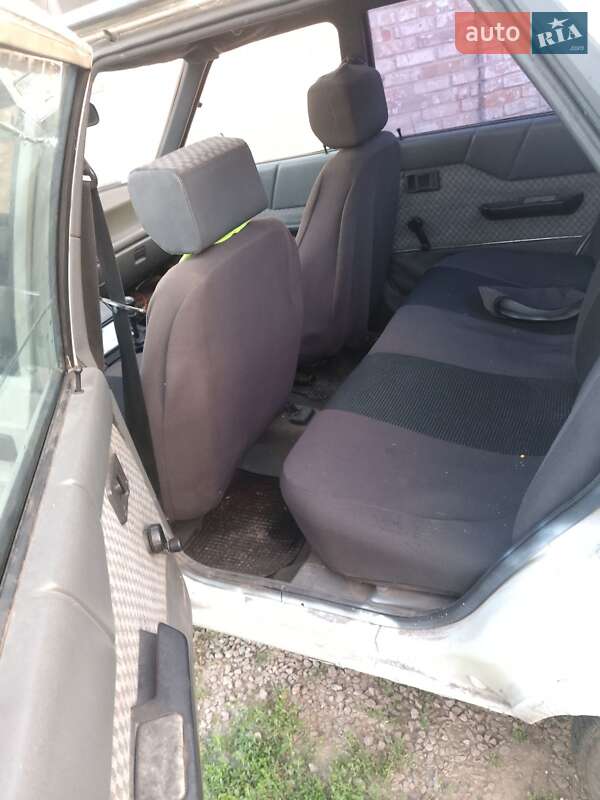 Хэтчбек Renault 11 1988 в Киеве