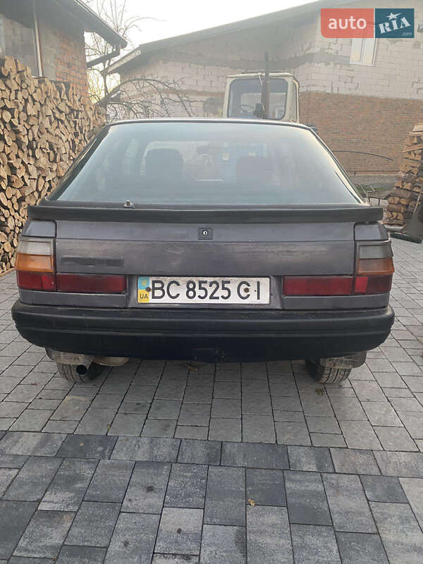 Хетчбек Renault 11 1985 в Львові