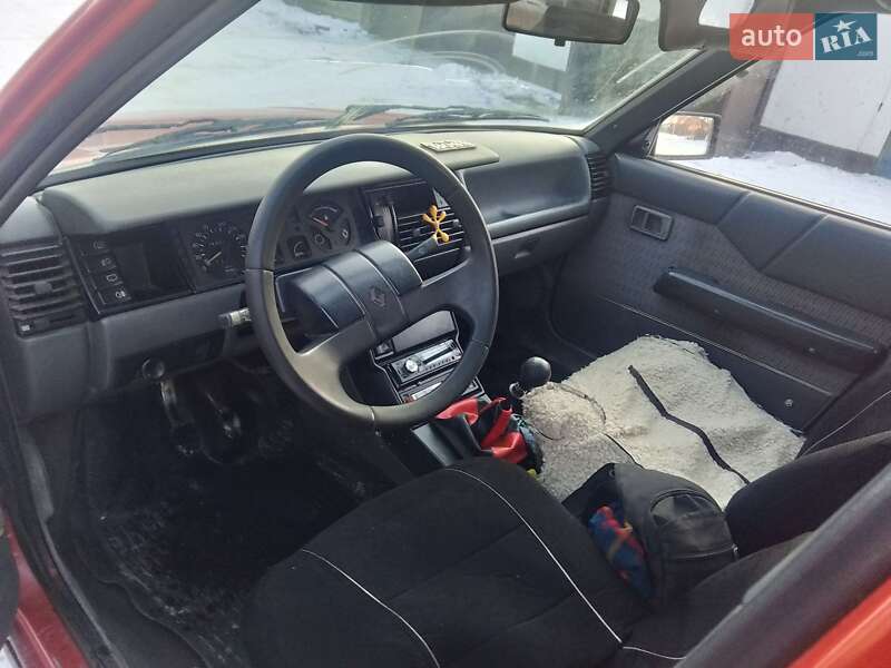 Хэтчбек Renault 11 1988 в Ровно фото 6 Хэтчбек Renault 11 1988 в Ровно