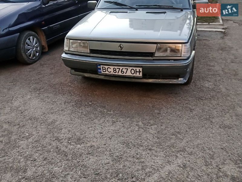 Renault 11 1987