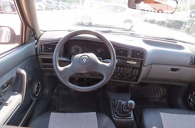 Седан Renault 19 1998 в Черкассах