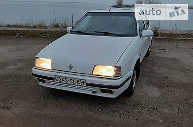 Хетчбек Renault 19 1990 в Нікополі