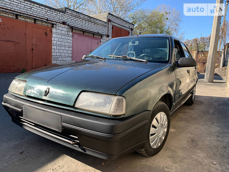 Седан Renault 19 1990 в Києві