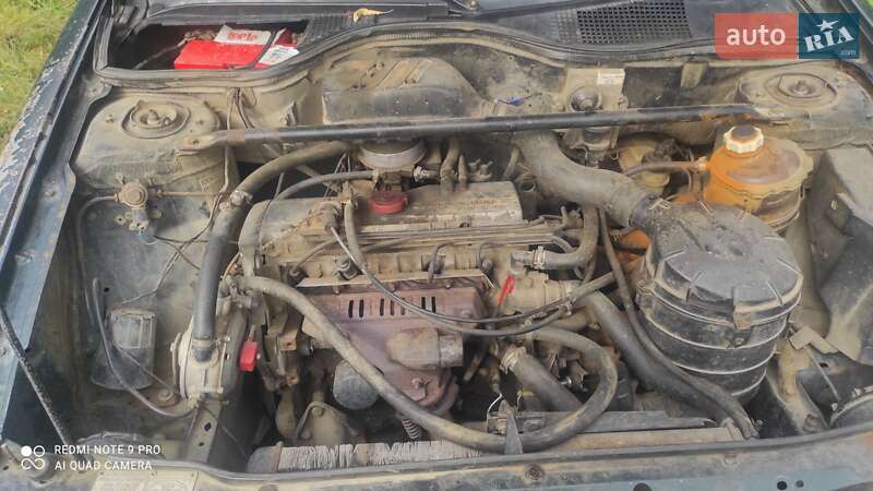 Хэтчбек Renault 19 1991 в Долине