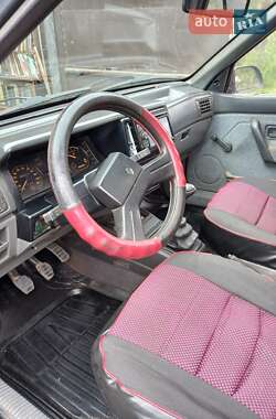 Хэтчбек Renault 19 1990 в Харькове фото 3 Хэтчбек Renault 19 1990 в Харькове