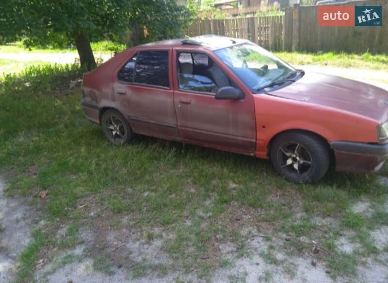 Хэтчбек Renault 19 1993 в Макарове