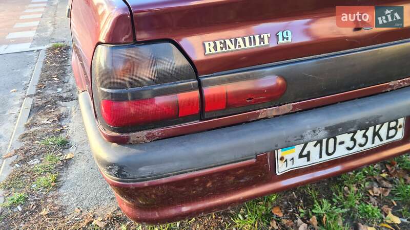 Седан Renault 19 1995 в Києві фото 12 Седан Renault 19 1995 в Києві