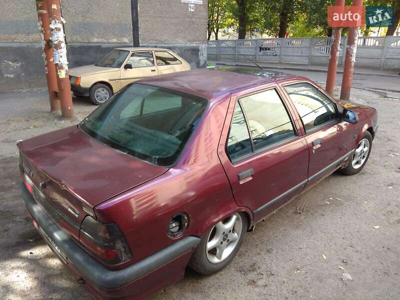 Седан Renault 19 1995 в Дніпрі фото 4 Седан Renault 19 1995 в Дніпрі