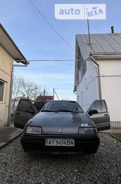 Хетчбек Renault 19 1992 в Тисмениці