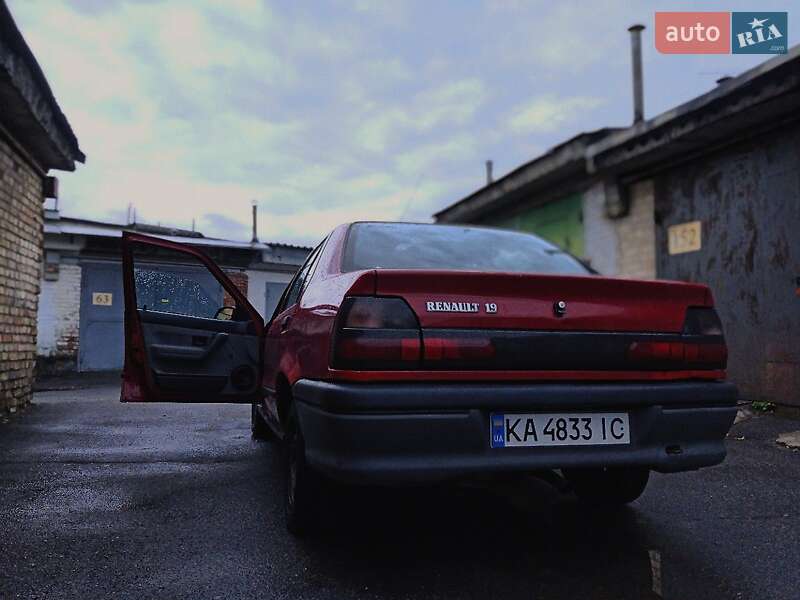 Renault 19 1992
