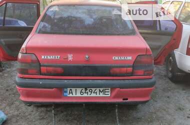 Седан Renault 19 1990 в Вышгороде