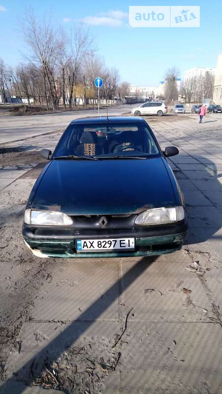 Седан Renault 19 1994 в Харькове