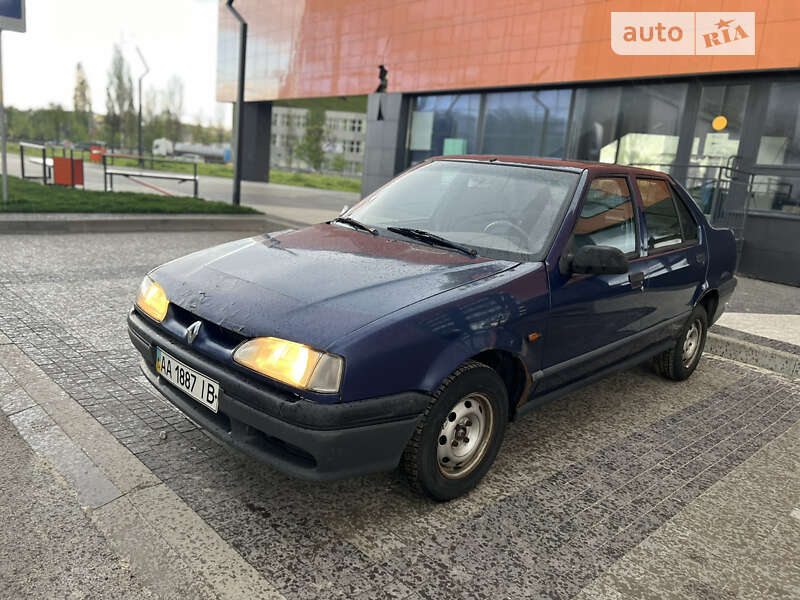 Хетчбек Renault 19 2000 в Києві