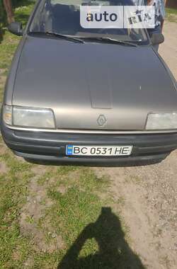 Седан Renault 19 1992 в Перемышлянах