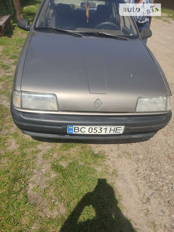 Renault 19 1992