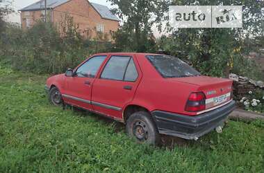 Седан Renault 19 1990 в Львові