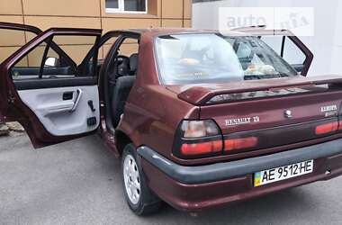 Седан Renault 19 1996 в Запоріжжі