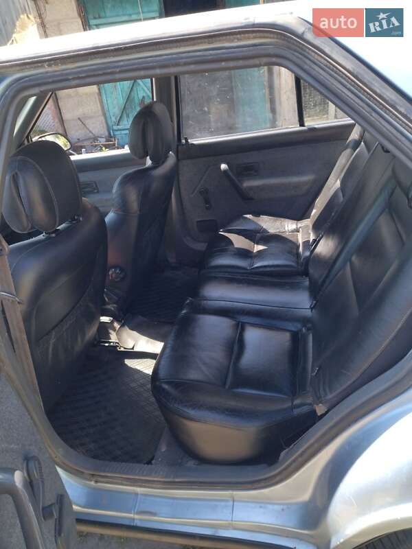 Renault 19 1989