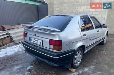 Хэтчбек Renault 19 1990 в Львове