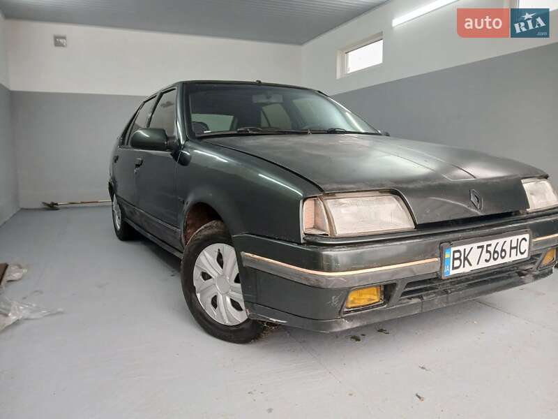 Хэтчбек Renault 19 1991 в Вараше