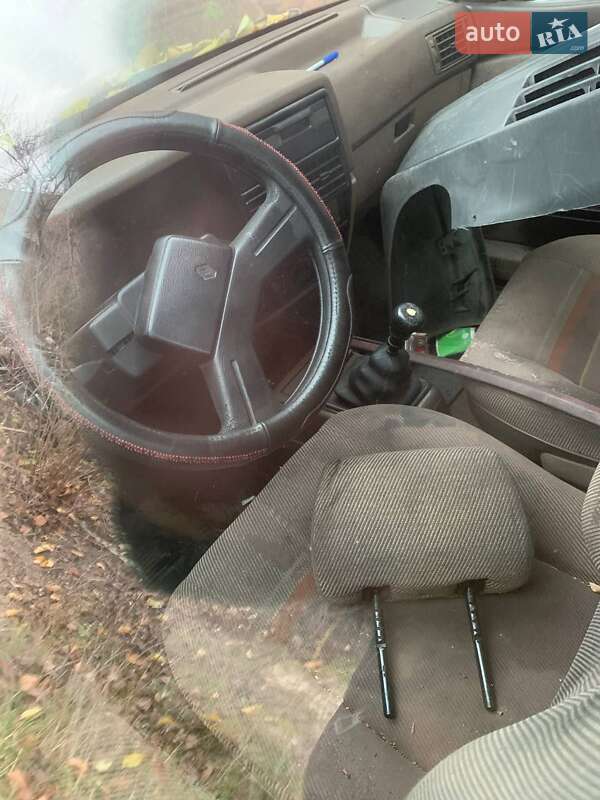 Седан Renault 19 1992 в Козельце фото 6 Седан Renault 19 1992 в Козельце