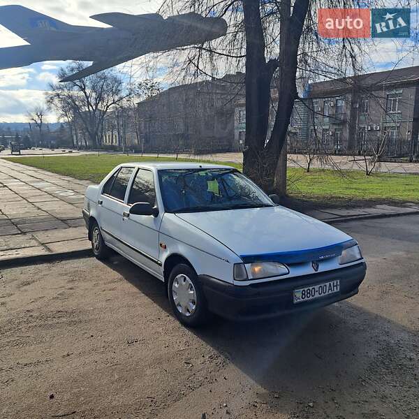 Седан Renault 19 1998 в Каменском