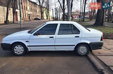 Седан Renault 19 1998 в Каменском