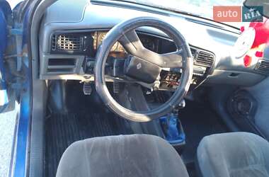 Хетчбек Renault 19 1990 в 