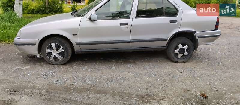 Седан Renault 19 1992 в Дрогобичі