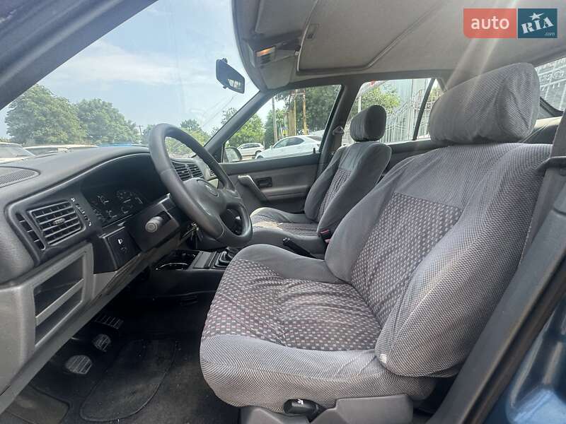 Хетчбек Renault 19 1993 в Одесі