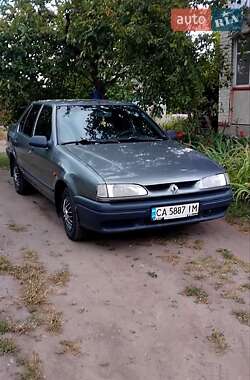 Седан Renault 19 1999 в Ватутино