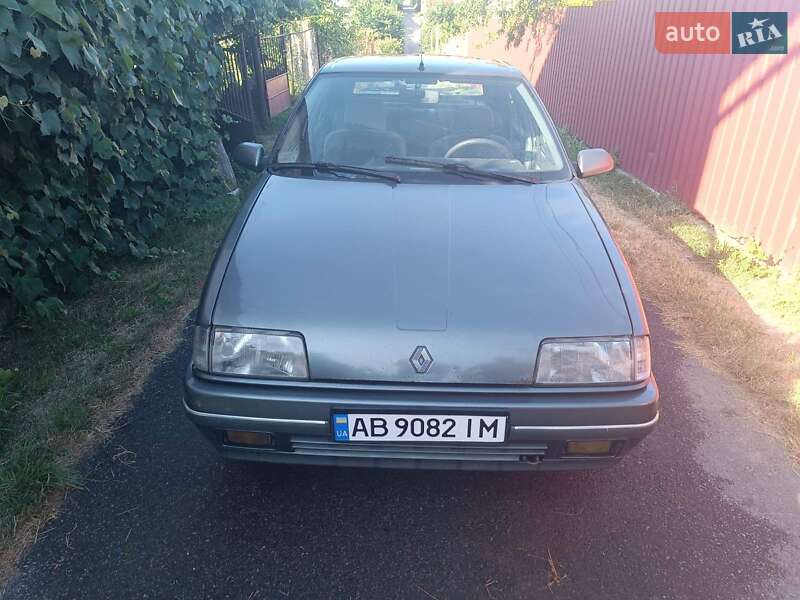 Хетчбек Renault 19 1989 в Вінниці