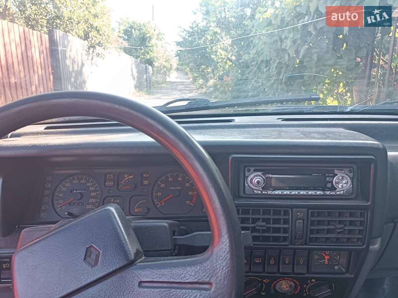 Хетчбек Renault 19 1989 в Вінниці