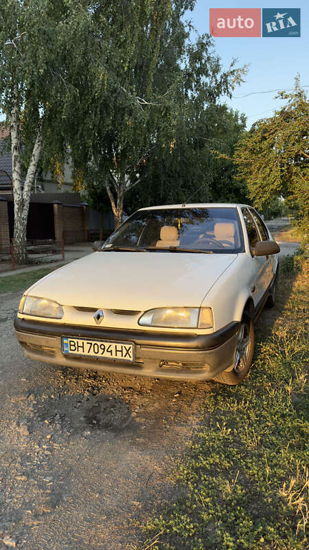Renault 19 1996