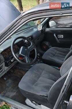 Хэтчбек Renault 19 1989 в Долине